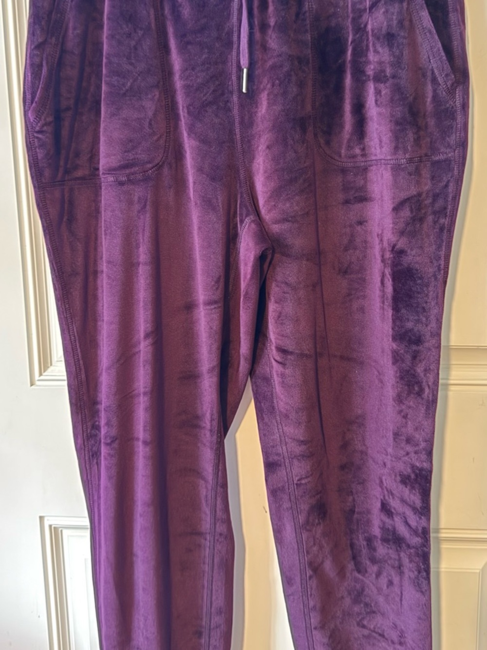 32 Degrees Women's Plush Lounge Set in Deep Plum - Picture 7 of 12